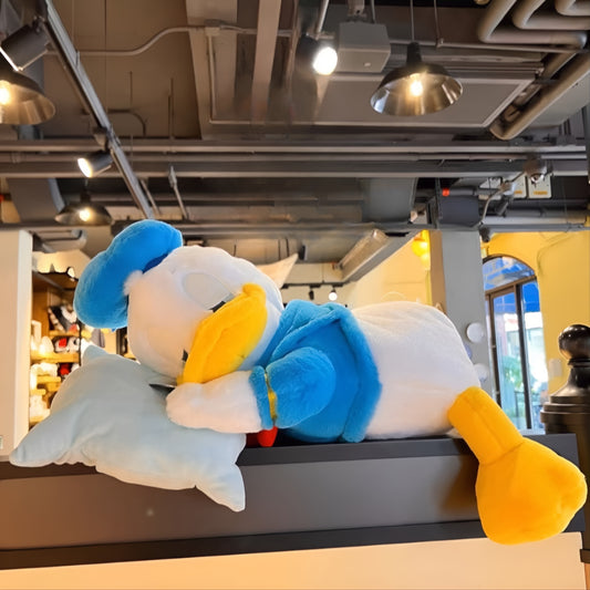 Donald Duck cartoon plush doll (50 cm high )
